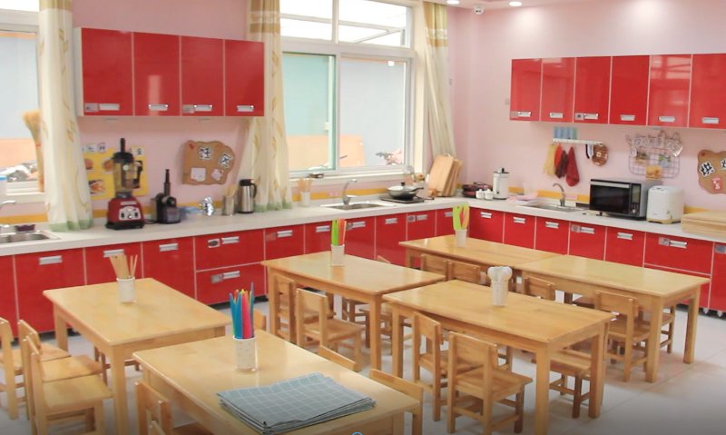 濟南市天橋區幼教中心實驗幼兒園 創新黨建模式，游戲點亮童年以優質幼教設施護航成長